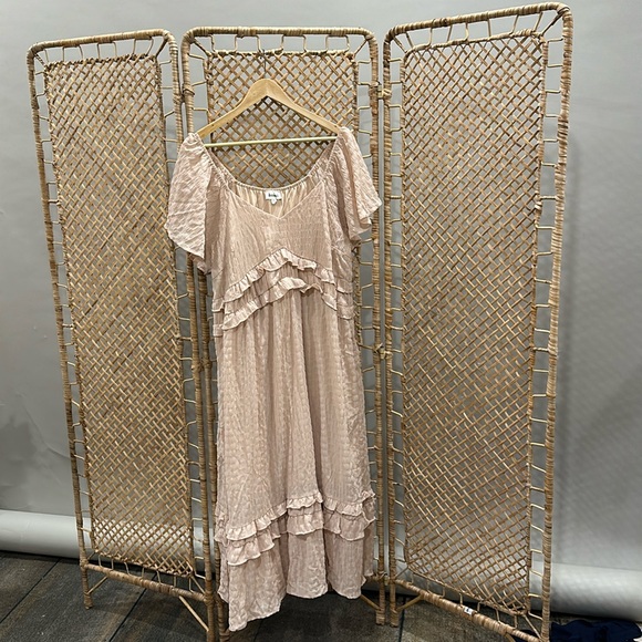 EUC &merci blush midi dress. Size Large - Picture 1 of 4